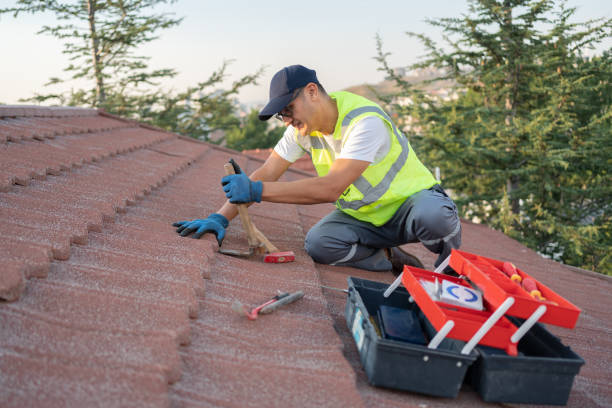Best Shingle Roofing Installation  in Combined Locks, WI